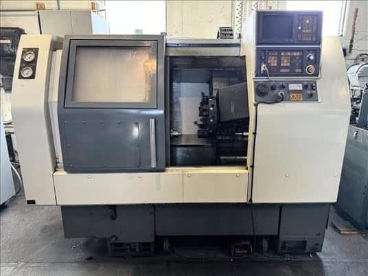Large CNC lathe